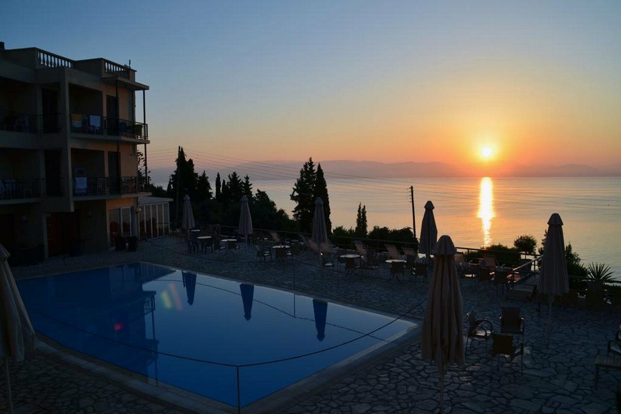 Belvedere Hotel Agios Ioannis Peristerion